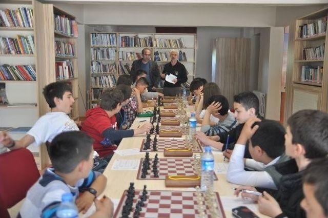 &Ccedil;ilimli de Satran&ccedil; Turnuvası 1