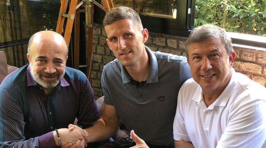 Milan Mitrovic, Hamidou Traore ve Çağlar Şahin Akbaba Adana Demirspor'da