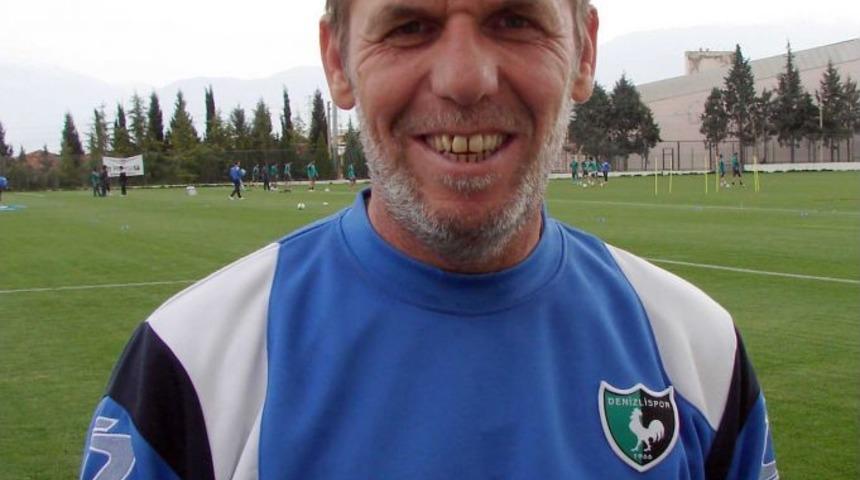Denizlispor Teknik Direkt&ouml;r&uuml; Dervent Istifa Etti