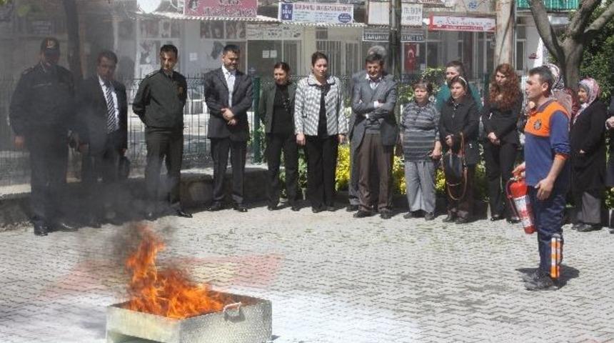 Afad&rsquo;tan Yangın Ve Acil Durum Eğitimi