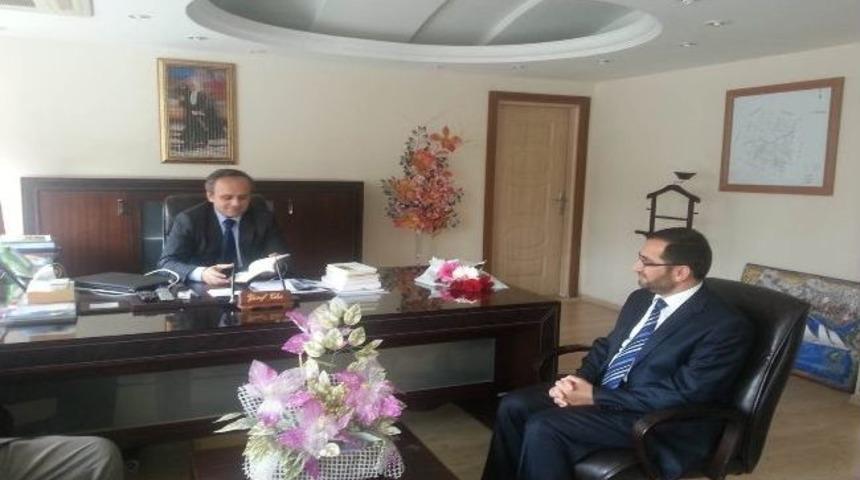 M&uuml;ft&uuml; &Ouml;zmet&rsquo;ten Kaymakam Cıbır&rsquo;a Ziyaret