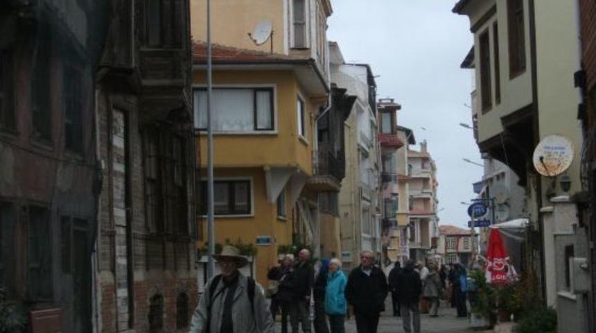 L&uuml;ks Kruvaziyer 'Minerva' Mudanya'da