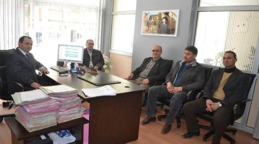 Kula Esnaf Odaları, Sgk Şube M&uuml;d&uuml;r&uuml; Mehmet Y&ouml;r&uuml;k&rsquo;&uuml; Ziyaret Etti