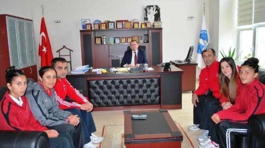 Millilerden Başkan Ergine Ziyaret