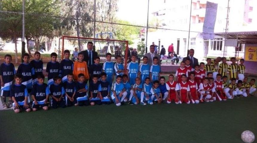 Kozan&rsquo;da &ldquo;k&ouml;yler Futbolla Kaynaşıyor&rdquo; Futbol Turnuvası