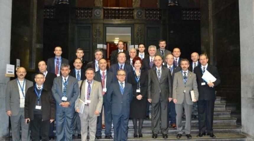 Nk&uuml; Rekt&ouml;r&uuml; Şimşek Avrupa &Uuml;niversiteler Birliği (eua) Toplantısına Katıldı