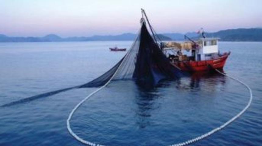 Denizlerde Av Yasakları Başladı