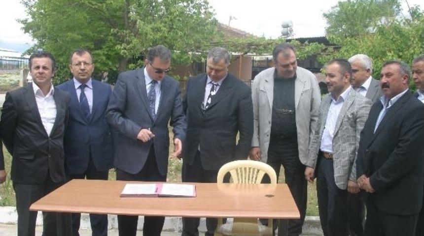 İzmir Damızlık Birliği, Urfa'ya 400 B&uuml;y&uuml;kbaş Hayvan G&ouml;nderdi