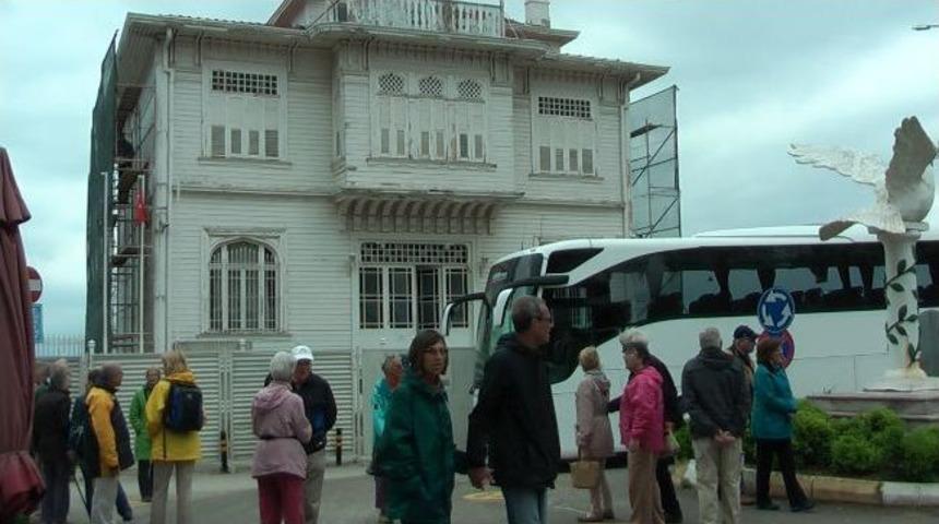 Yılın İlk Turist Gemisi Mudanya&rsquo;ya Geldi