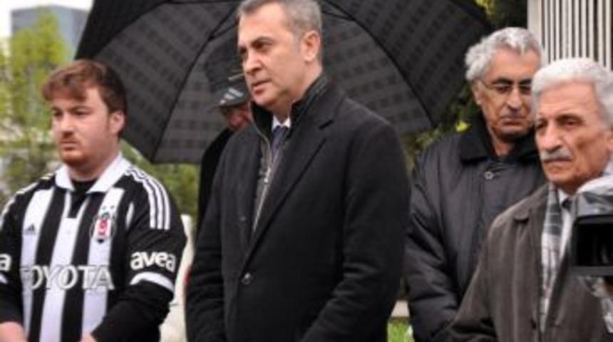 Beşiktaş'ta Hakkı Yeten Anıldı