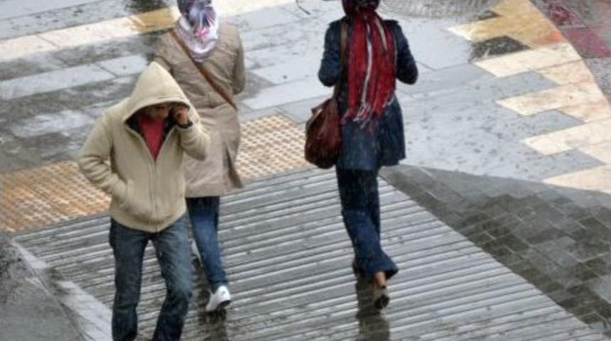 Kahramanmaraş'ta Sağanak Yağış