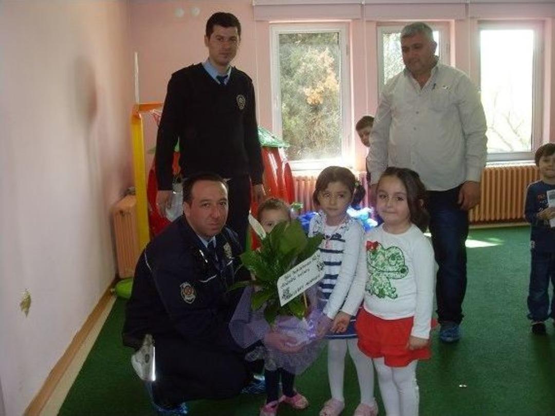 Anaokulu Miniklerine Trafik Eğitimi