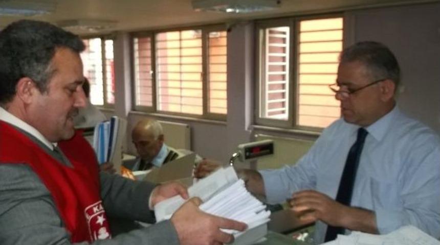 Kamu Sen &Ccedil;alışanları Başbakan Erdoğan'a "emeklilik" Dilek&ccedil;elerini G&ouml;nderdiler