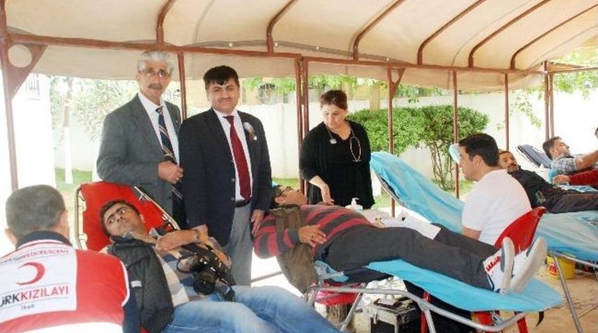 Gazetecilerden Kan Bağışına Destek