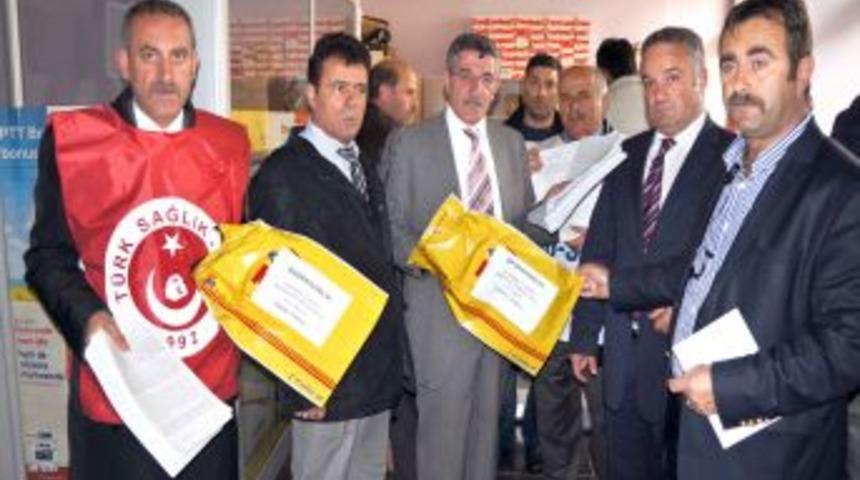 Kamu Sen Erzurum Şubesi 'Mutlu Emeklilik I&ccedil;in' Başbakan'a 11 Bin Imza G&ouml;nderdi