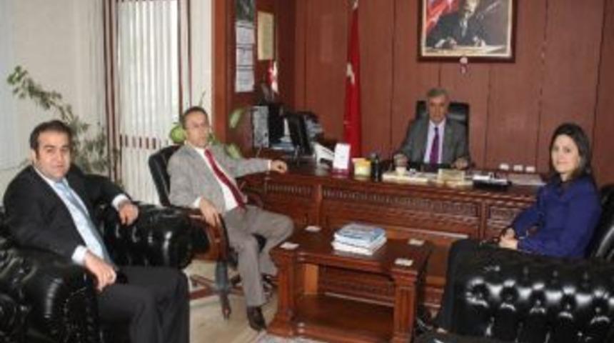 Ak Parti&rsquo;den Vakıflar B&ouml;lge M&uuml;d&uuml;rl&uuml;ğ&uuml;&rsquo;ne Ziyaret