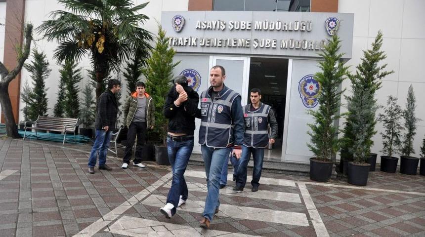 Hırsızlık Zanlıları Adliyeye Sevk Edildi