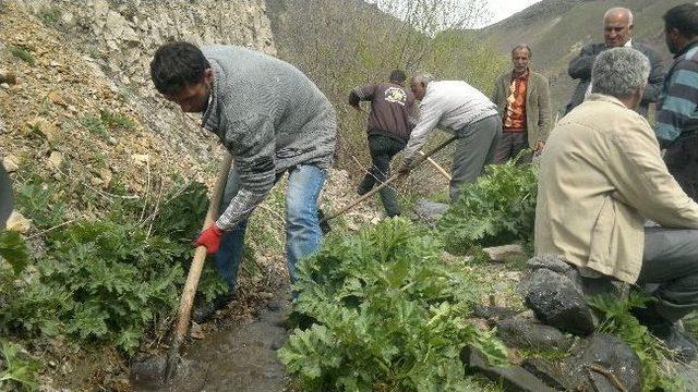 Kalebaşı Köylüleri Yetkililerden Yardım Bekliyor