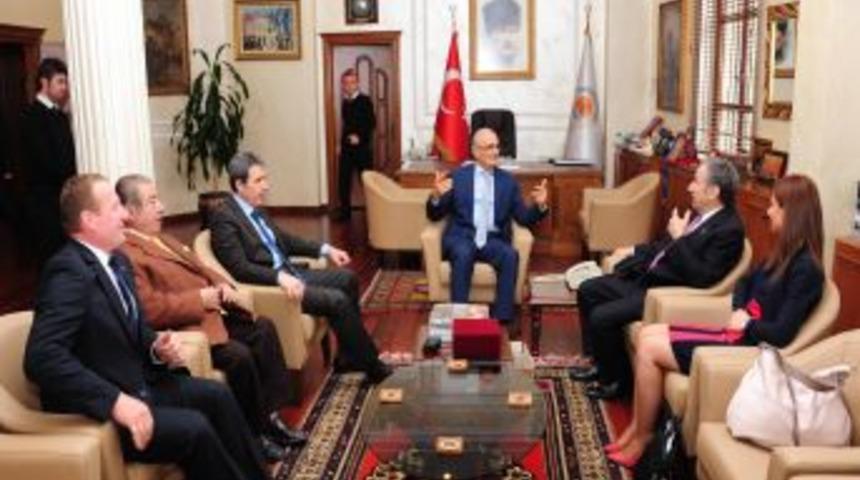 TURSAB Başkanı Ulusoy Başkan Yılmaz’ı Ziyaret Etti
