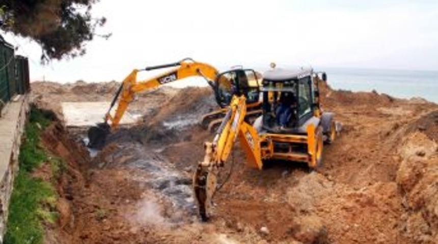 Darıca'da Pirireis Ve Nene Hatun Dereleri Islah Ediliyor