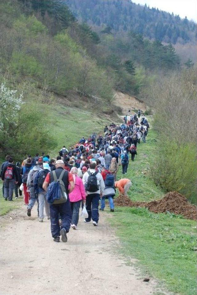 Doğa Yürüyüşleri Devam Ediyor