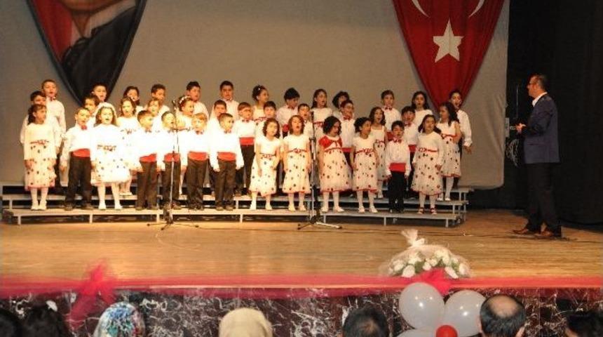 Yozgat Sakarya İlkokulu 1-b Sınıfının Okuma Şenliği B&uuml;y&uuml;k Beğeni Topladı