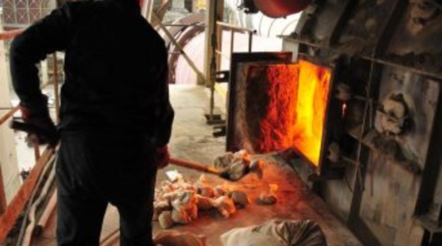 Van'da 8 Ton Uyuşturucu Imha Edildi