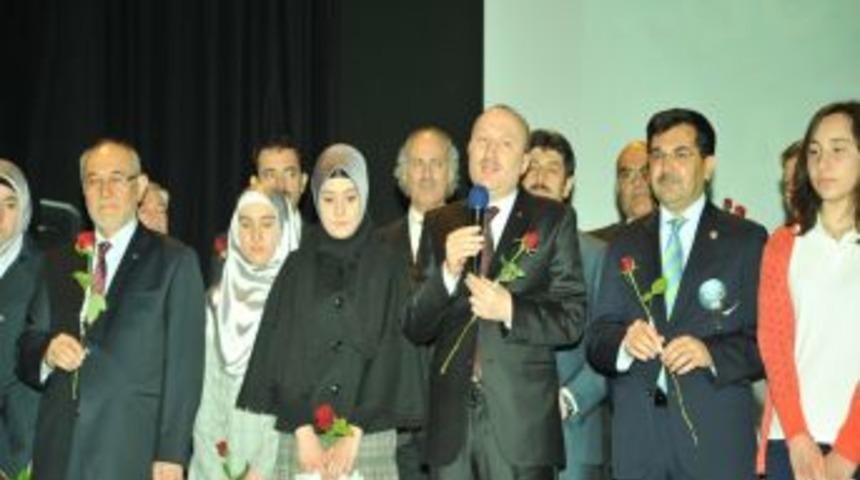 Ko&ccedil;demir: D&uuml;nya Hz. Muhammed&rsquo;e Ve Mesajına Muhta&ccedil; Durumda