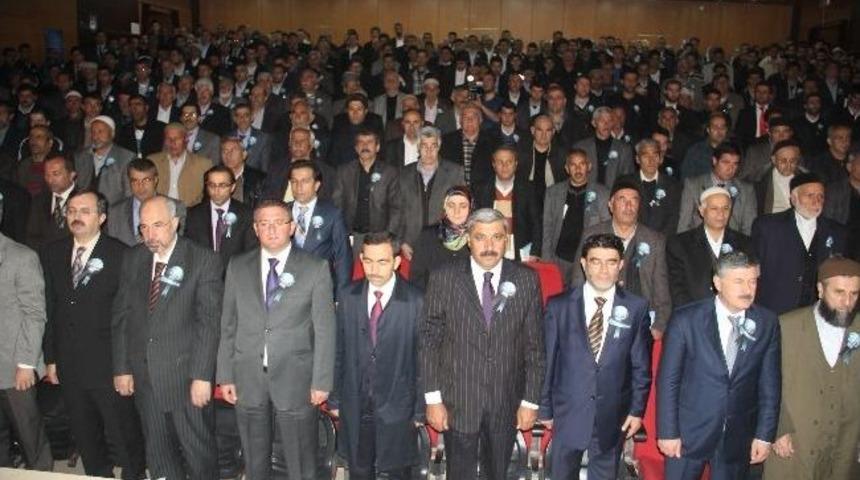 Peygamber Sevgisi Salona Sığmadı