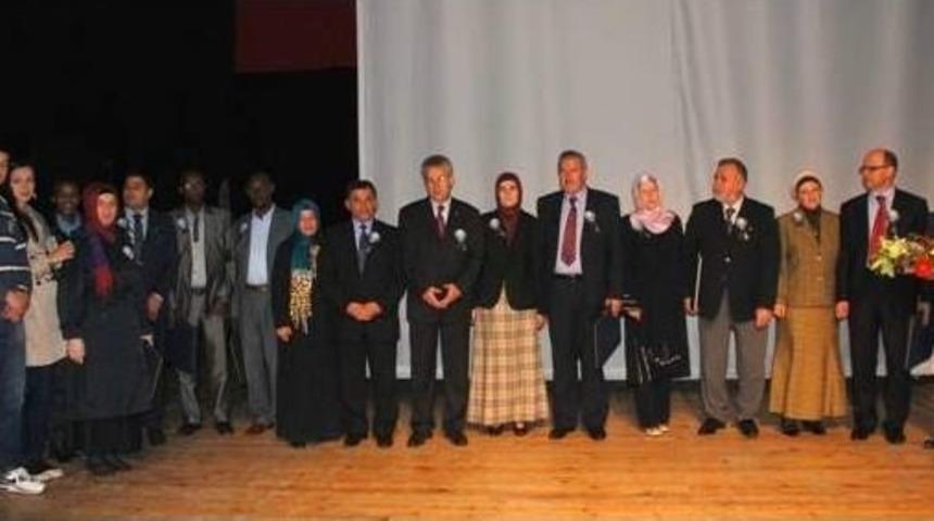 &ldquo;hz. Peygamber Ve İnsan Onuru"