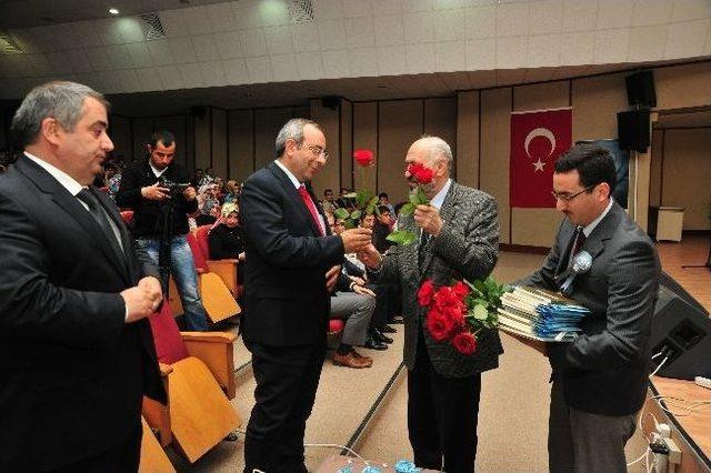 Yyü’de “hz. Peygamber Ve İnsan Onuru” Konferansı