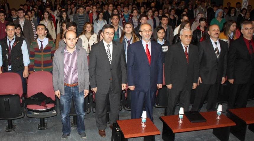 Yrd. Do&ccedil;. Dr. Altuntaş: Peygamberimiz'i Anlamak Aylara Sığmaz