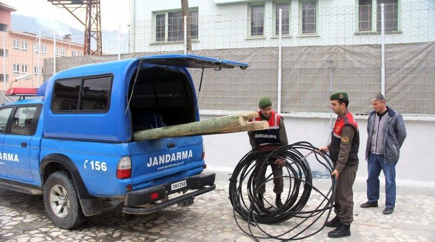 Adana'da Bir Yılda 10 Bin Metre Elektrik Ve Telefon Kablosu &Ccedil;alındı