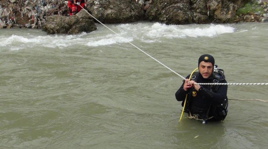 Bitlis Deresi'ne D&uuml;şen Yaşlı Adam, 2 G&uuml;nd&uuml;r Bulunamıyor
