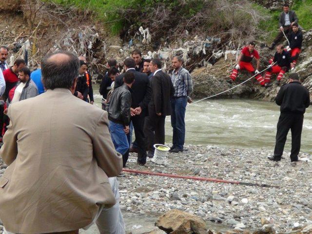 Bitlis Deresi'ne Düşen Yaşlı Adam, 2 Gündür Bulunamıyor