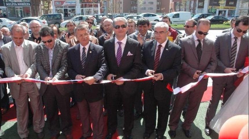 Protokol&uuml; Buluşturan A&ccedil;ılış