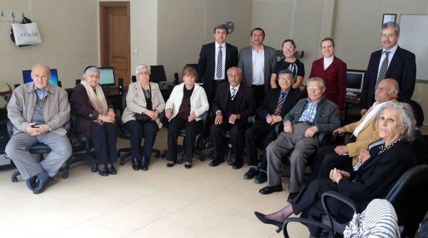 Huzurevi Sakinlerine Internet Kursu