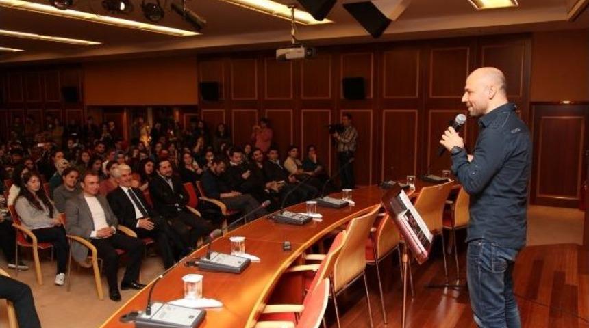 Başkan Sakallı Şiir Dinletisine Katıldı