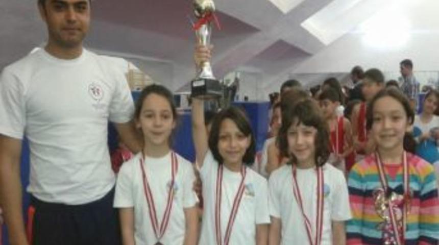 Orhangazi Koleji Artistik Jimnastik'te İl İkincisi Oldu