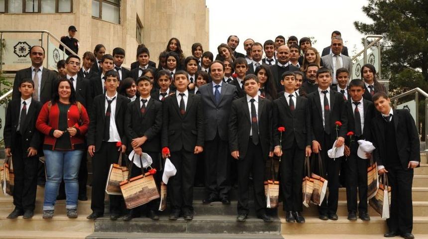 Geleceğin Turizmcileri Kenti Gezdi