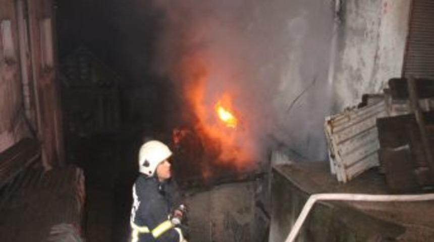 Ereğli'de Yangın Paniği