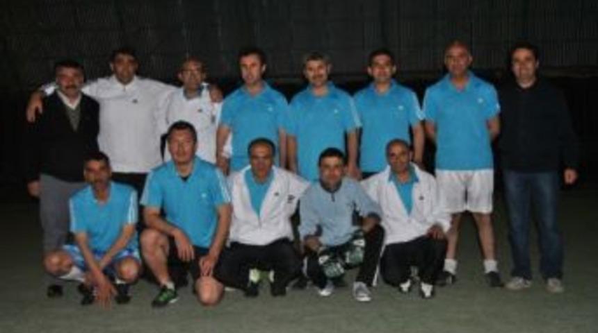 Kağızman kaymakamlığı kurumlararası futbol turnuvası başladı