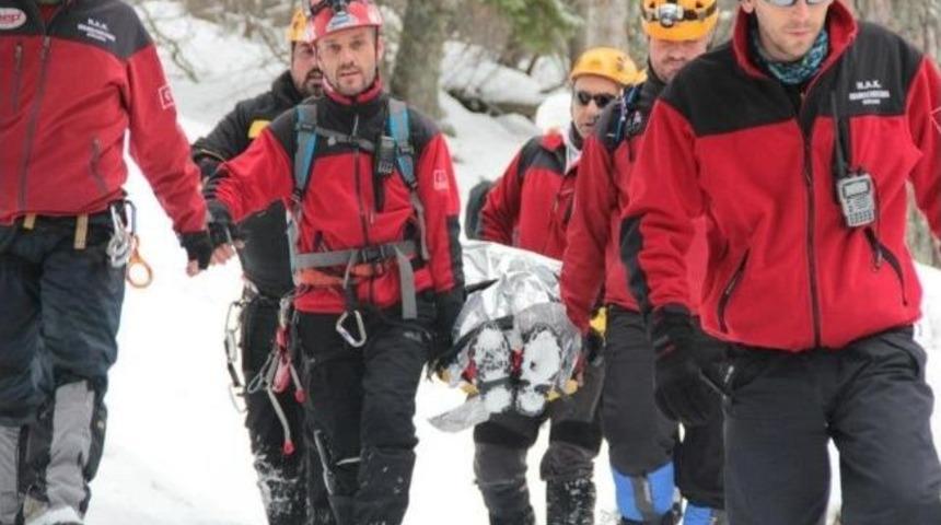Bursa'nın Arama Kurtarma Ekibi İran'a Gitmek İ&ccedil;in Hazır Bekliyor