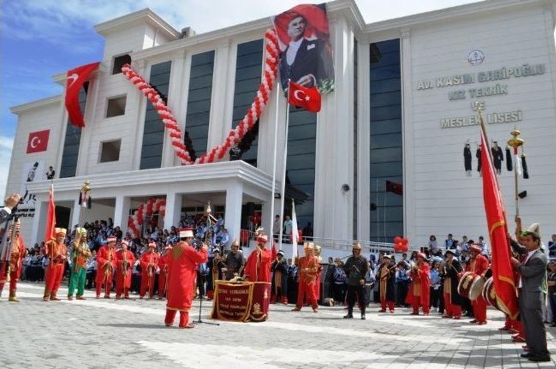 Vali Coş, Ceyhan&rsquo;da Bir Dizi A&ccedil;ılışa Katıldı