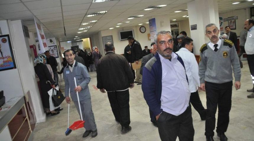 Yozgat&rsquo;ta Doktorların Iş Bırakma Eylemi Vatandaşları Mağdur Etti