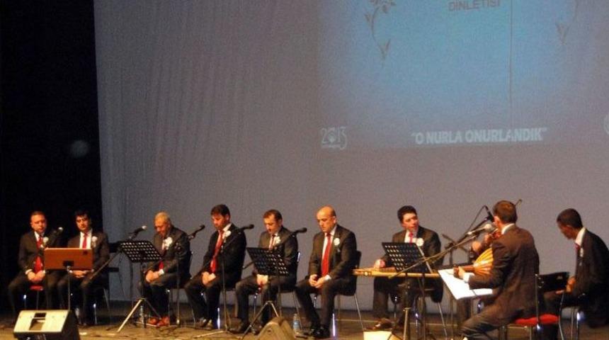 Peygamber Sevgisi Salonlara Sığmadı