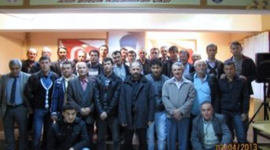 Gediz'de Mesleki Eğitimlerini Tamamlayan 88 Kursiyere Belgeleri Verildi