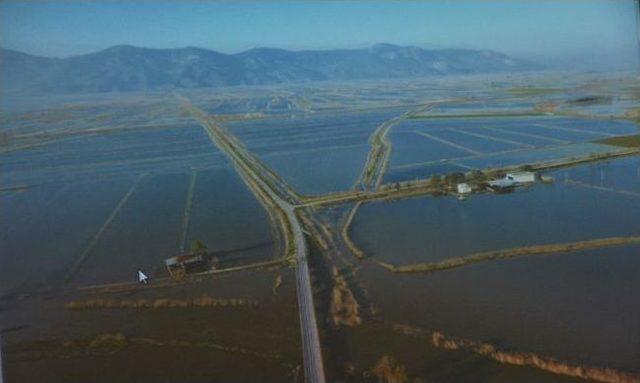 Taşkınlardan Zarar G&ouml;ren &Ccedil;ift&ccedil;inin Zararı Tarsim Tarafından Karşılanacak 1