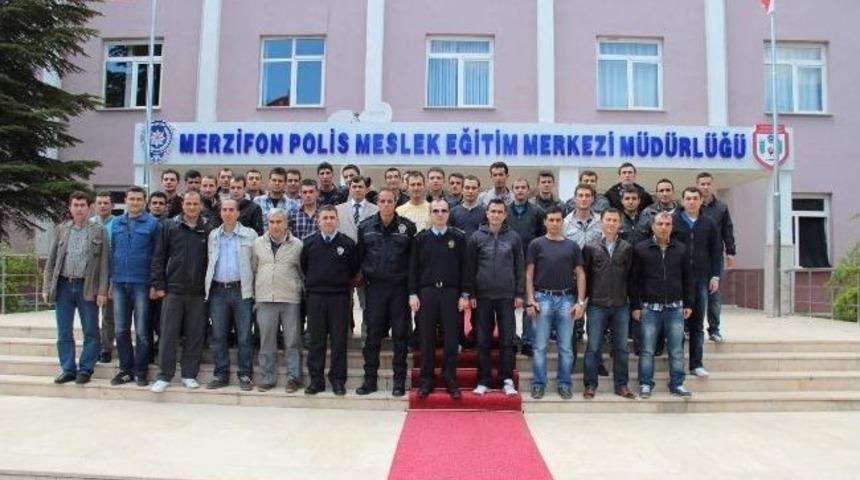 Karab&uuml;k Pomem Kardeşini Ziyaret Etti