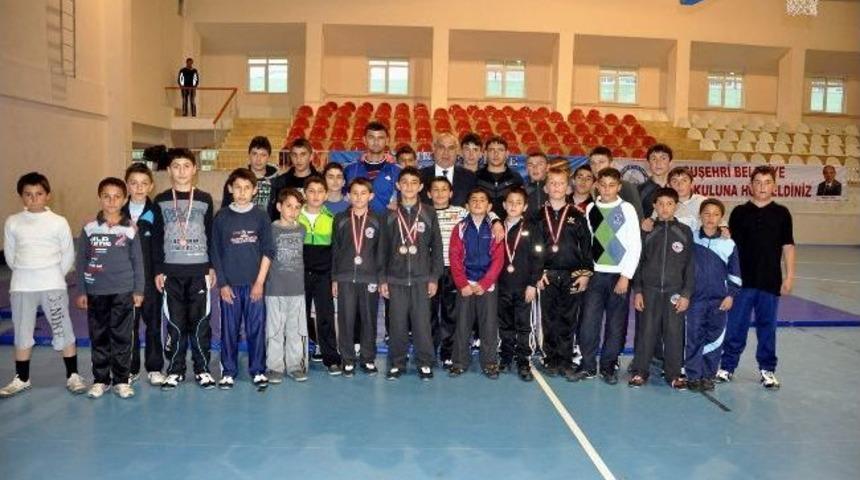 Suşehri G&uuml;reş Takımı Sporcusu Sivas İl Birincisi Oldu